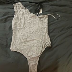Light gray one shoulder soft bodysuit NEVER WORN TAGS STILL ON